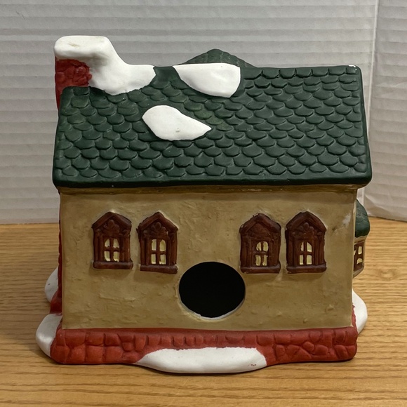 Windsor Christmas Village General Store Ceramic Holiday Decor Orig Box Retired - Picture 4 of 11